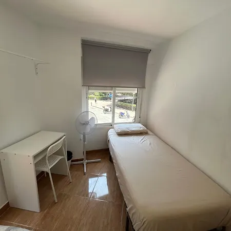 Privada En Piso Compartido Cerca Del Centro