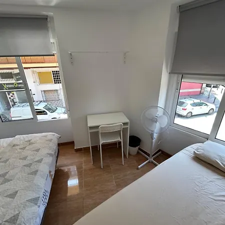 Privada En Piso Compartido Cerca Del Centro Privat bolig Alicante